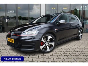 Volkswagen Golf 2.0 TSI GTI Xenon Trekhaak 18 Inch