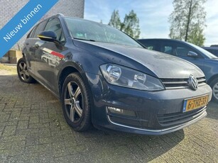 Volkswagen GOLF Variant 1.6 TDI Highline (bj 2014)