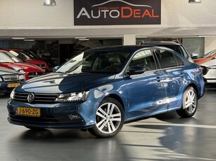 Volkswagen Jetta 1.4 150 PK Highline Leer, Schdak