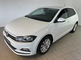 Volkswagen Polo 1.0 TSI Comfortline AIRCO NAVI CRUISE BLUETOOTH ELEK RAMEN CENT VERG VELGEN 5DRS NIEUWSTAAT