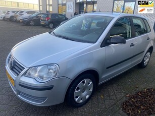 Volkswagen Polo 1.2-12V Trendline / 1 jaar apk / nap / 5drs