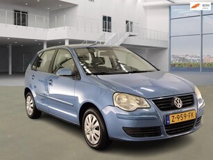 Volkswagen Polo 1.4-16V AIRCO 5 DEUR ELEC.PAKET 2 X SLEUTEL