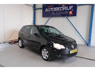 Volkswagen Polo 1.4-16V Comfortline Black Edtion