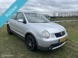 Volkswagen Polo 1.4-16V Cross