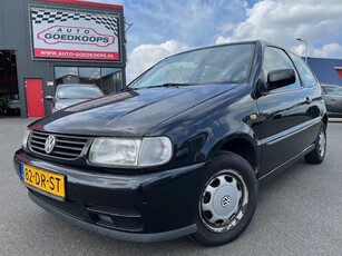 Volkswagen Polo 1.4 INRUILKOOPJE APK 14-3-2025 450.- euro