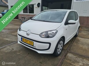 Volkswagen Up! 1.0 move up! 2012 €3999