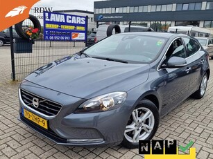 Volvo V40 1.6 T3 Momentum VERKOCHT///////SOLD......