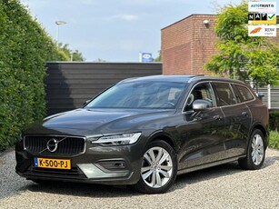 Volvo V60 2.0 B3 AUTOMAAT MOMENTUM, PANORAMADAK, EERSTE