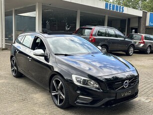 Volvo V60 3.0 T6 330pk AWD R-Design Standkachel ACC Keyless