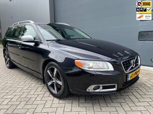 Volvo V70 2.0T R-Edition / Automaat / 203 PK