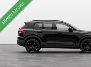 Volvo XC40 | B3 Ultra Dark | Black Edition | 360° Camera | Panoramadak | MY 2025 |