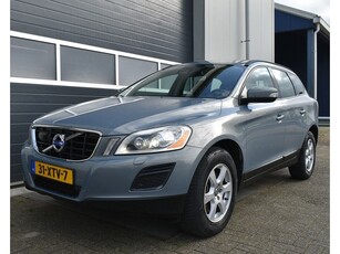 Volvo XC60 3.2 FWD Kinetic automaat Zeer mooi