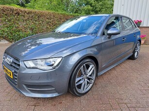 Audi A3 Sportback 1.6 TDI ultra Attraction Pro Line plus