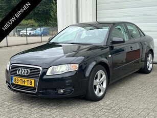 Audi A4 Limousine 2.0 TDI quattro Xenon, Clima, Cruise!