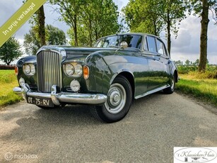 Bentley S3 Sedan 6.2 V8