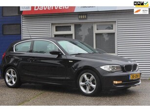 BMW 1-serie 118i Business Line, airco, boekjes, nette