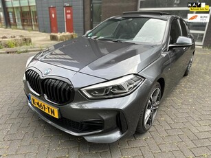 BMW 1-serie 118i High Exe m-pakket nw model