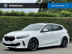 BMW 1-serie 118i M-Sport Panorama Harman/kardon