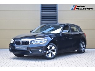 BMW 1-serie 118i * Navigatie Professional * LED * USB *