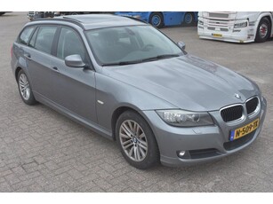 BMW 3-serie Touring 318i Business Line '10 MOTOR DEFECT!!!