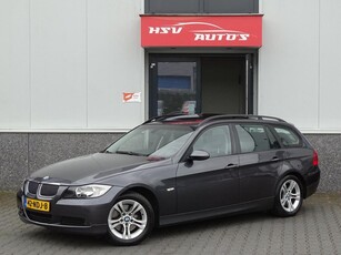 BMW 3-serie Touring 318i Executive automaat LEER navigatie