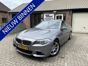 BMW 5 Serie 528i High Executive M-pakket Leer 18 inc.