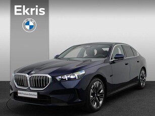 BMW 5 Serie Sedan 520i Travel + Comfort Pack / Panoramadak