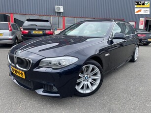 BMW 5-serie Touring 520i High Executive / M-PACK / NAP /