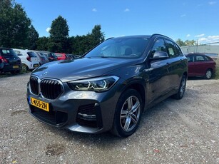 BMW X1 sDrive18i M- Sport Schade voertuig! Navigatie