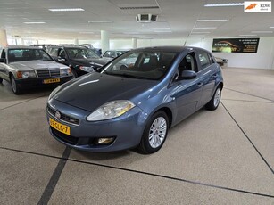 Fiat Bravo 1.4 T-Jet Corporate airco 82.000dkm!! Nap Nieuwe