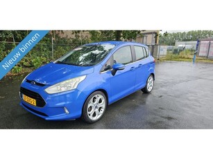 Ford B-Max 1.0 EcoBoost Titanium ZEER NETTE AUTO RIJDT EN