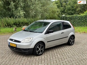 Ford Fiesta 1.25-16V Celebration INRUILKOOPJE I RUIME APK I