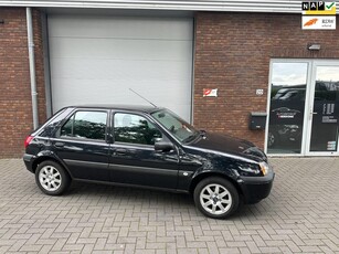 Ford Fiesta 1.3-8V ClassicNIEUWE APK5 DEURS