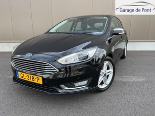 Ford Focus 1.5 Titanium , half leder, Camera, pdc, trekhaak