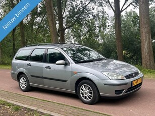 Ford Focus 1.6-16V Centennial AIRCO!NAVI!KOOPJE! (bj 2003)