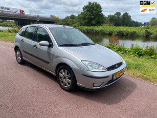 Ford Focus 1.6-16V FuturaNW APK