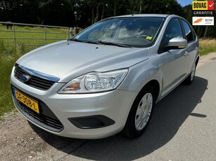 Ford Focus 1.6 Comfort met airco en trekhaak