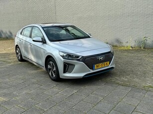 Hyundai IONIQ 1.6 GDi Premium VOL OPTIES