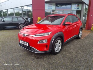 Hyundai KONA EV Premium 64 kWh 3-fase € 2.000,- subsidie