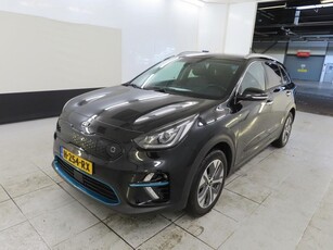 Kia e-Niro ExecutiveLine 64 kWh Warmtepomp Leer Camera