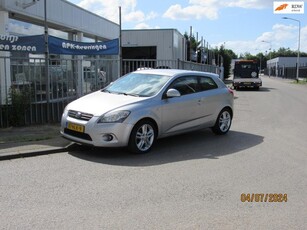 Kia Pro_cee'd 1.6 X-ecutive,met airco