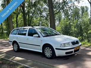 Škoda Octavia 1.6i AUTOMAAT!CLIMA!KOOPJE! (bj 2004)