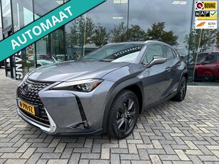 Lexus UX 250h First Edition CarPlay, Full-LED, Elek klep