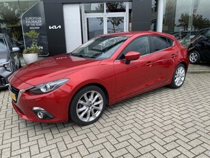 Mazda 3 2.0 GT-M Automaat // 18inch // HUD // Navi //