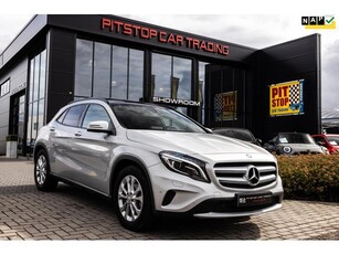 Mercedes-Benz GLA-klasse 180, NL Auto, Pano, Camera, Navi!