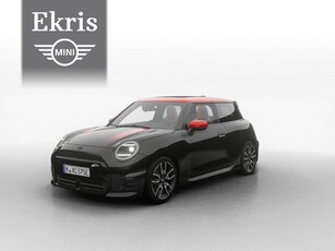 MINI 3-deurs E John Cooper Works Trim + Package M