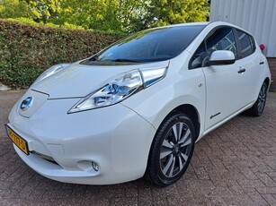 Nissan Leaf Tekna 30 kWh LEER/360 CAMERA/CLIMAT/CRUISE/NAVI