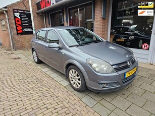 Opel Astra 1.6 Cosmo