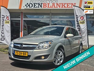 Opel Astra 1.8 Cosmo 5drs Automaat BJ.2008 / Panodak / Navi