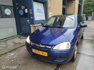 Opel Corsa 1.2-16V Maxx